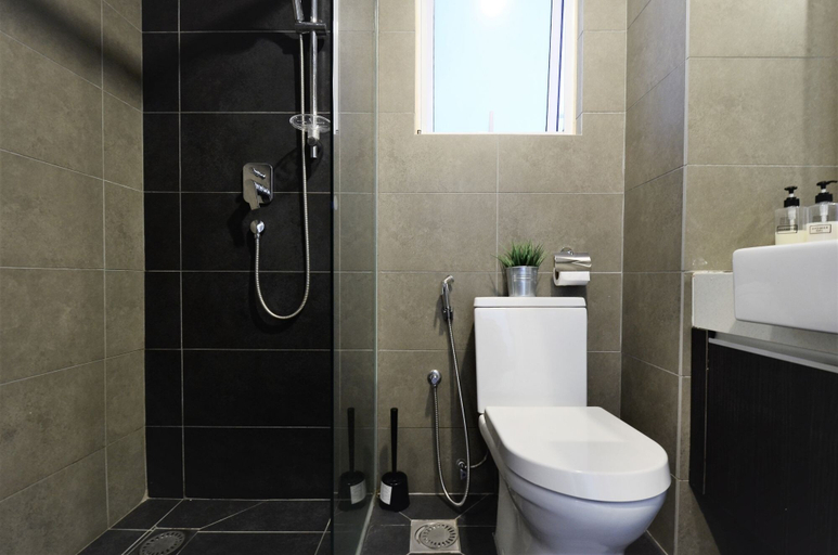 Bathroom 4, Holiday Home Setapak Central Mall KL, Kuala Lumpur