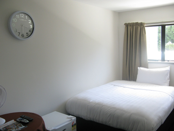 Bedroom 2, Greenlane Motel, Waitakere