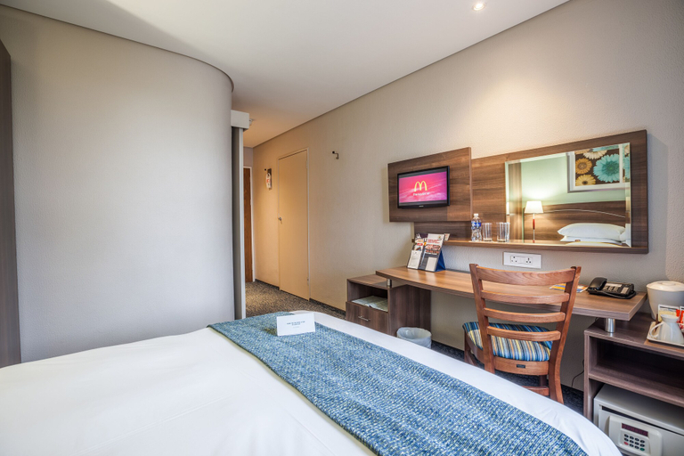 Bedroom 3, Town Lodge Gaborone, Gaborone