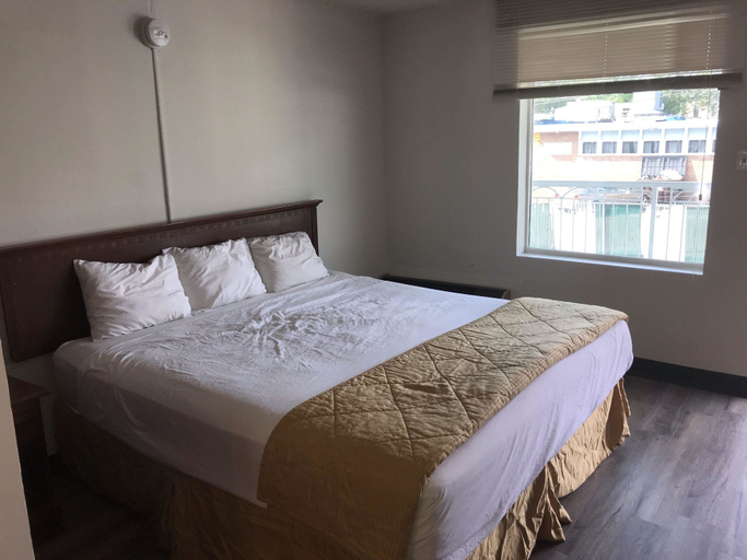 Bedroom 3, Americas Best Value Inn Pottstown, Montgomery