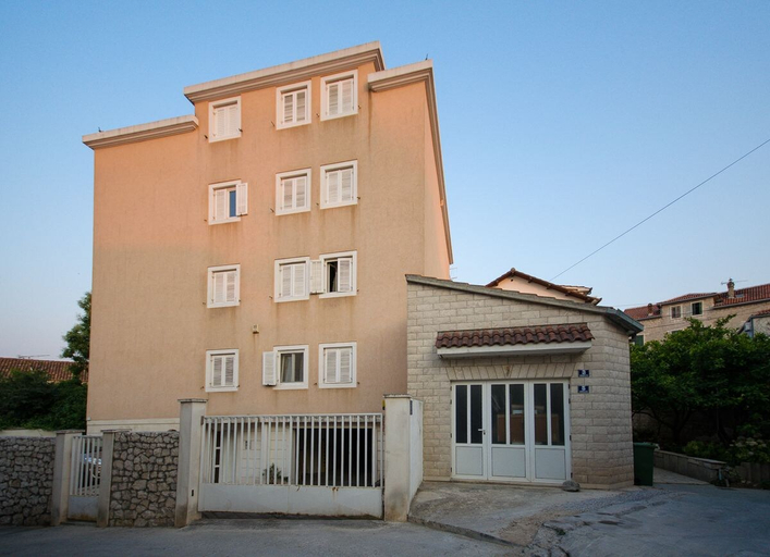 Exterior & Views 2, Apartments Josipa, Split