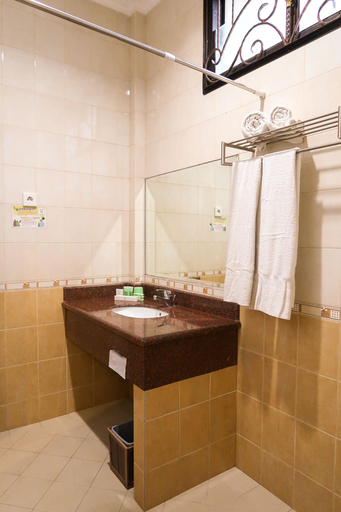 Bathroom 4, Tangko Inn Resort, Cianjur