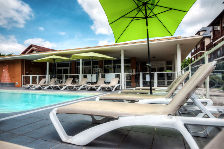 Sport & Beauty 3, Comfort Aparthotel Lourdes L'Acacia, Hautes-Pyrénées