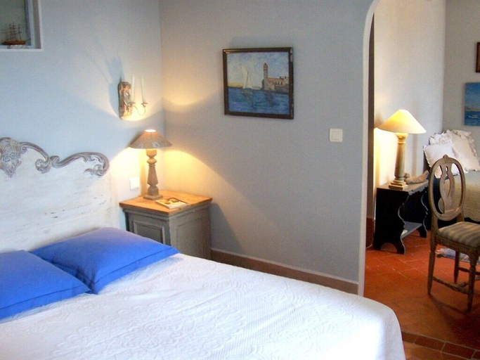 Bedroom 5, Château D'ortaffa, Pyrénées-Orientales