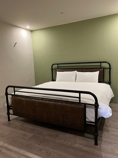 Bedroom 3, Saint Hostel, Yulin
