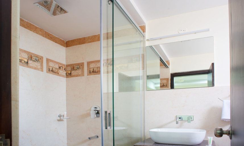 Bathroom 4, Treebo Celeste, Visakhapatnam