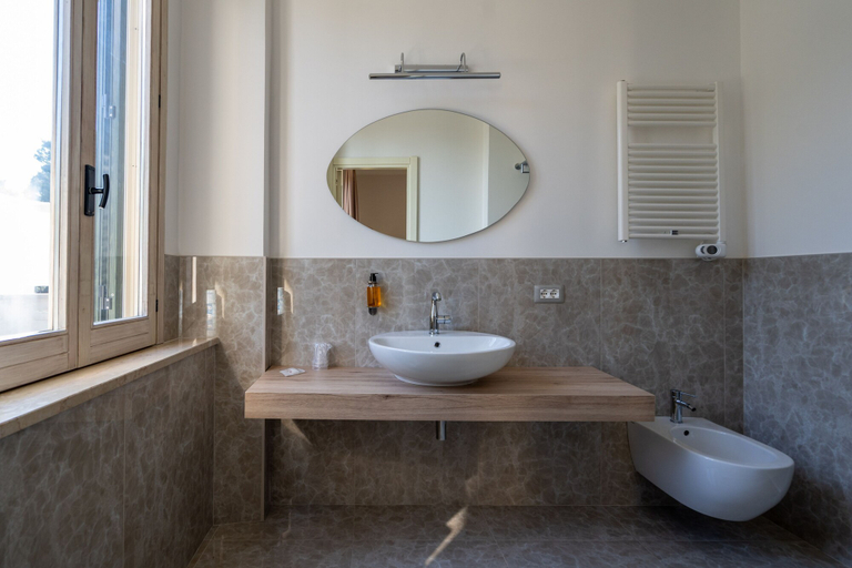 Bathroom 5, Park Hotel Villa Maria, Foggia