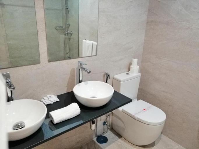Bathroom 4, Hotel Ciudad de Navalcarnero, Madrid