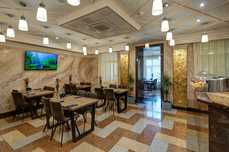 Food & Drinks 4, Margarita Hotel, Sankt-Peterburg gorsovet
