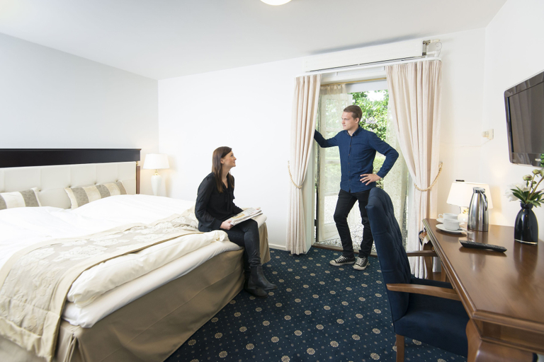 Bedroom 3, Scheelsminde Herregård, Aalborg