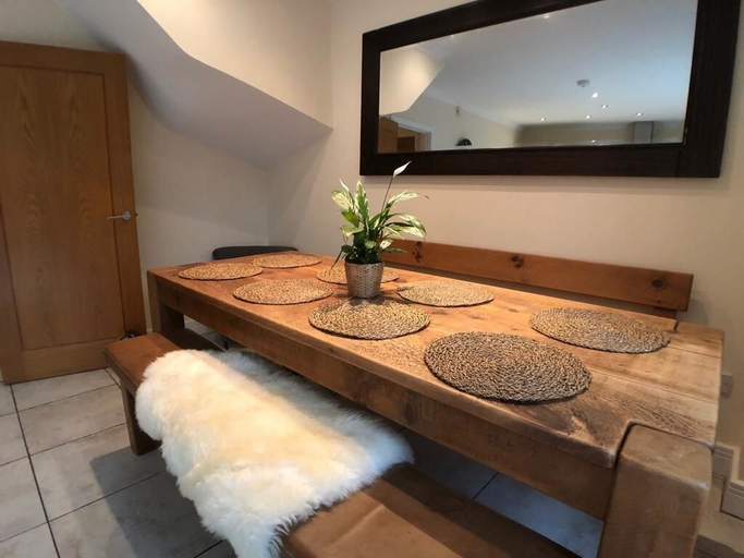 Bathroom 3, Spacious House in Jericho Oxford, Oxfordshire