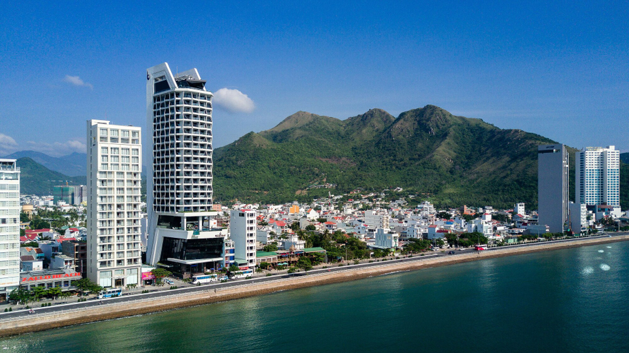 Exterior & Views 2, Boton Blue Hotel & Spa, Nha Trang