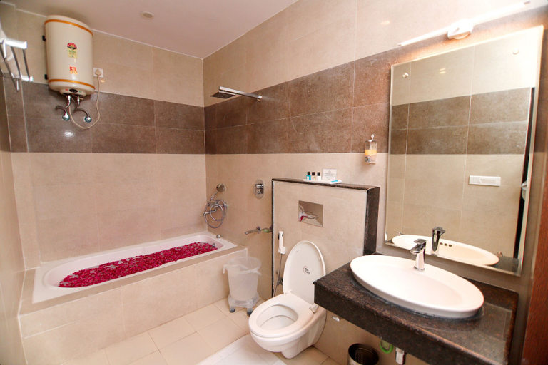 Bathroom 5, Indira Nikunj Rubystone Exotic, Garhwal