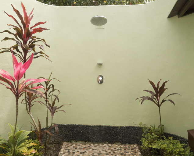 Exterior & Views 2, Uprising Beach Resort, Serua