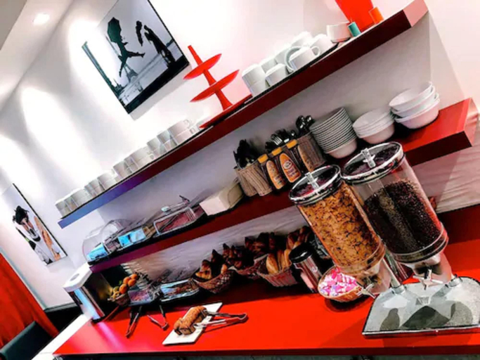 Food & Drinks 5, Hotel Migny Opera Montmartre, Paris