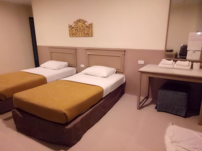 Bedroom 5, Tongpoon Hotel, Pathum Wan