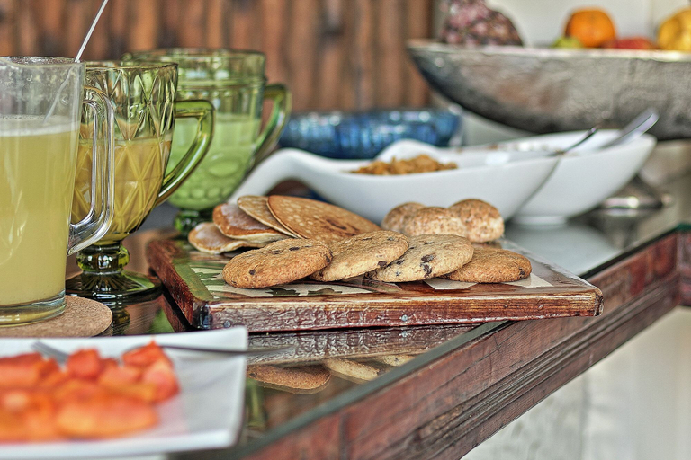 Food & Drinks 5, On Hotel Boutique, Oropeza