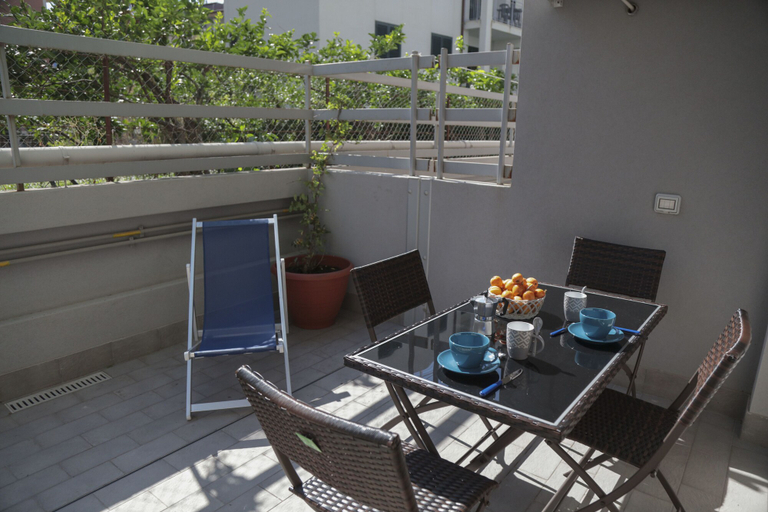 Others 4, Casa Rinuccia, Palermo