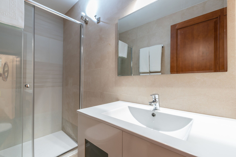 Bathroom 4, Casa Miraflores, Málaga