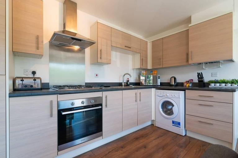 Others 4, Executive City Apartment -Near Greengate, Manchester
