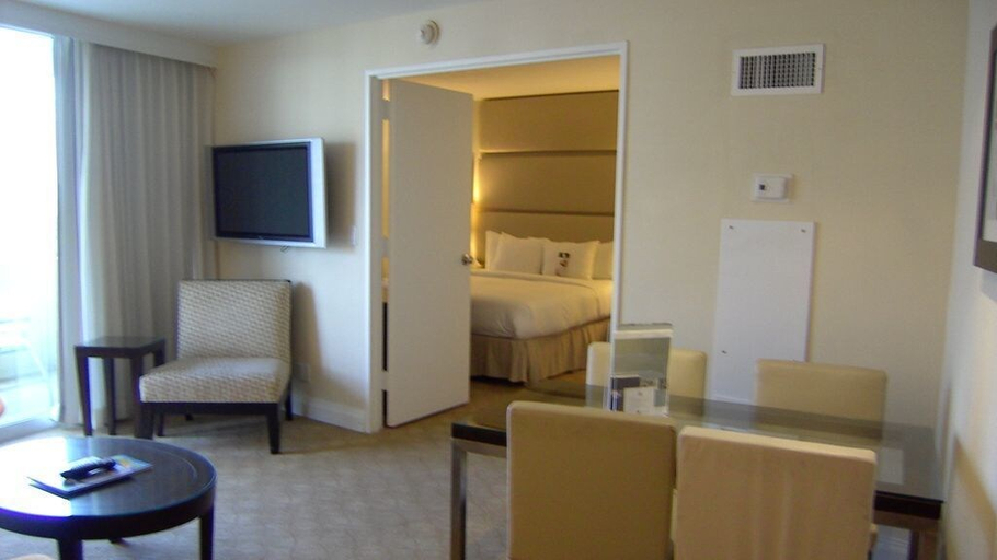 Others 5, Gallery One Private Condos, Broward