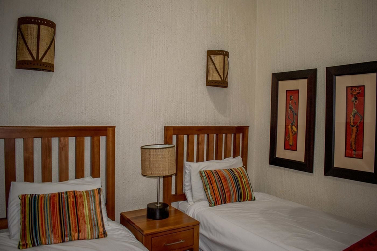 Bedroom 2, Legend Safaris - Kruger Park Lodge, Ehlanzeni