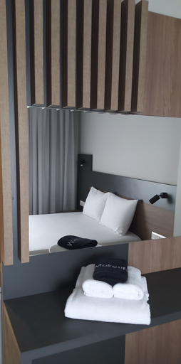 Bedroom 2, Elizabeth Queen Luxury Rooms, Central Macedonia