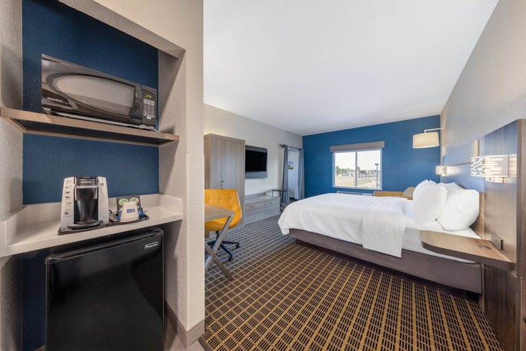 Bedroom 3, Holiday Inn Express & Suites PITTSBURG, Crawford