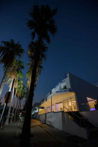 Exterior & Views 2, Milea Hotel
