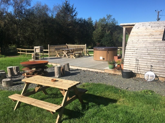Others 5, Brynllwyd Glamping, Ceredigion