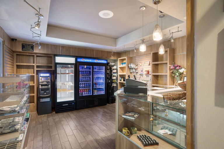 Food & Drinks 5, MainStay Suites John Wayne Airport by Choice Hotels, Orange
