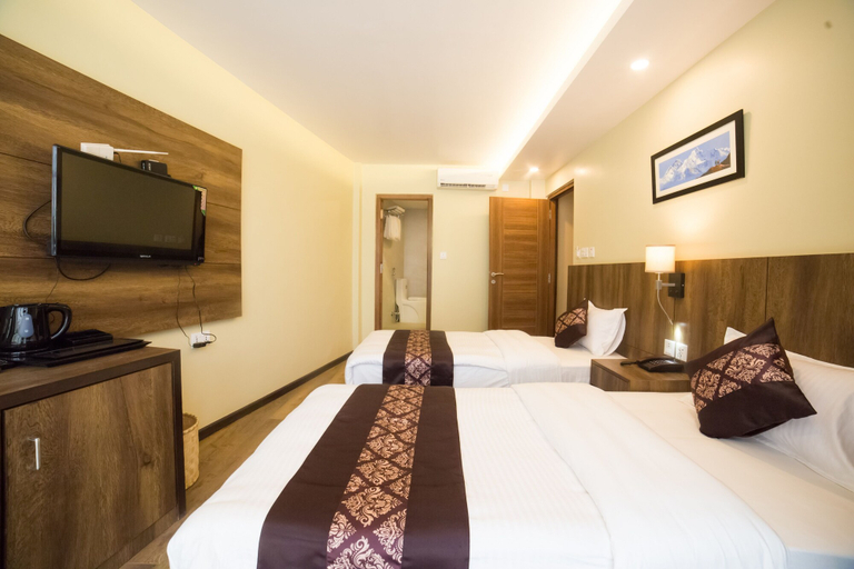 Bedroom 3, Ganapati Airport Hotel, Bagmati