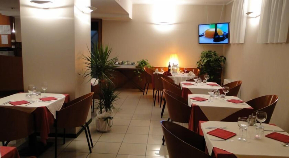 Food & Drinks 4, Hotel Moderno, Bergamo
