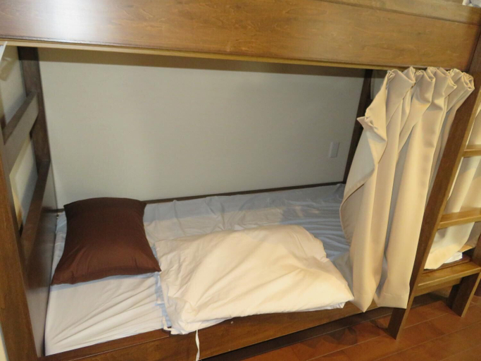 Bedroom 2, Azalea - Hostel, Osaka