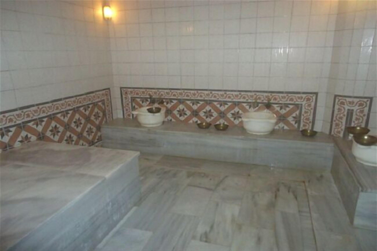 Bathroom, Grand Hotel Tesk, Merkez
