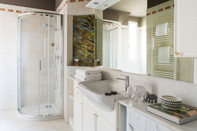 Bathroom 4, Brera Apartments in San Fermo, Milano