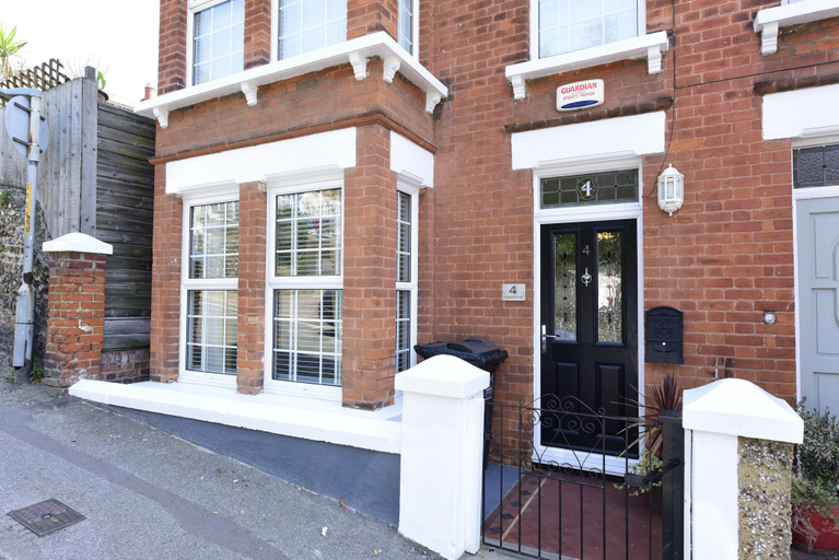 Exterior & Views 2, Grosvenor House, Kent