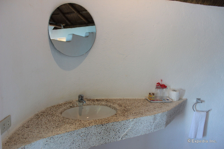 Bathroom 5, Al Faro Cosmio Hotel, Coron