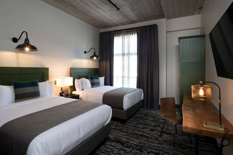 Bedroom 4, Cantilever Hotel, Trademark Collection by Wyndham, Koochiching