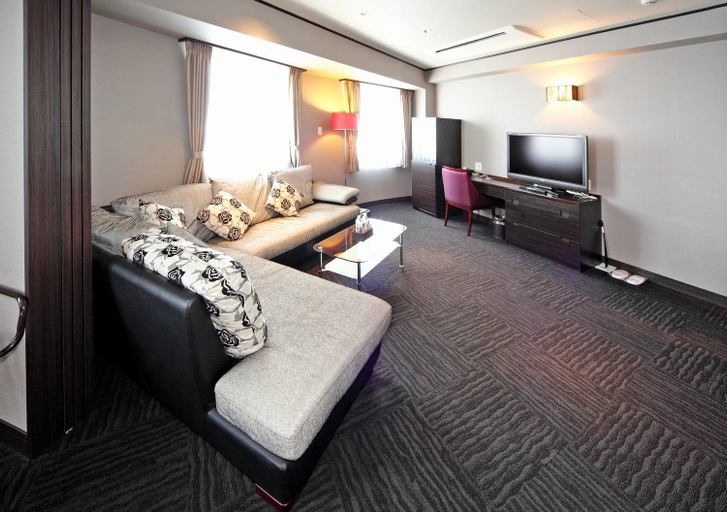 Bedroom 4, Hotel Sunplaza Osaka Sakai ANNEX, Sakai
