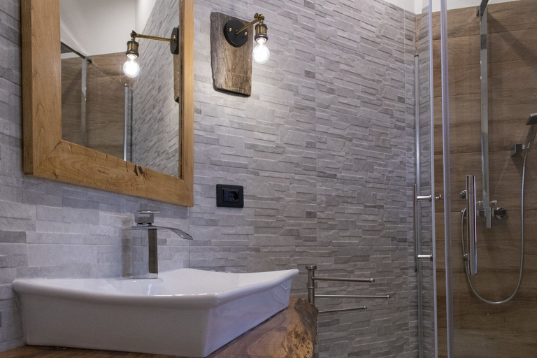 Bathroom 4, Agriturismo Cupello, L'Aquila