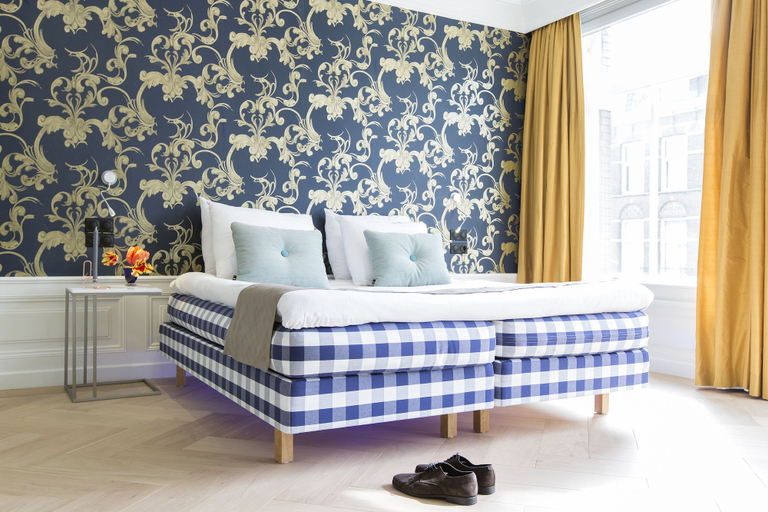 Bedroom 4, The Amsterdam Canal Hotel, Amsterdam