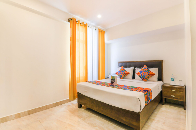 Bedroom 2, FabHotel Oakwey Inn, Bangalore