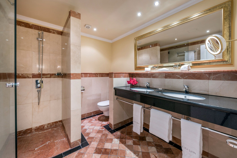 Bathroom 5, Casa León Royal Retreat, Las Palmas