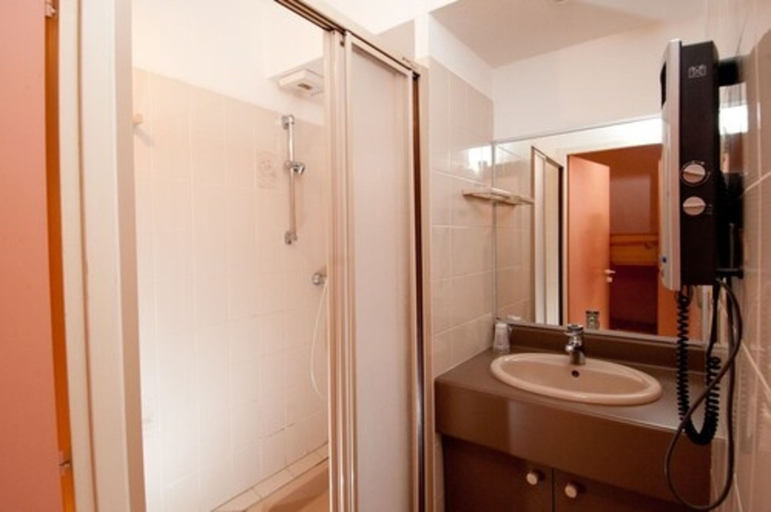 Bathroom, Résidence du Parc, Landes