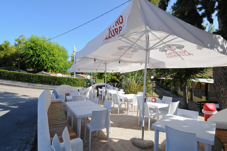Food & Drinks 4, Camping Village Green Garden, Ancona