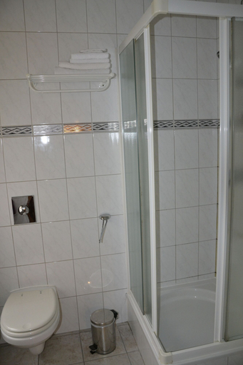 Bathroom 4, Bokrijks Hotel, Limburg