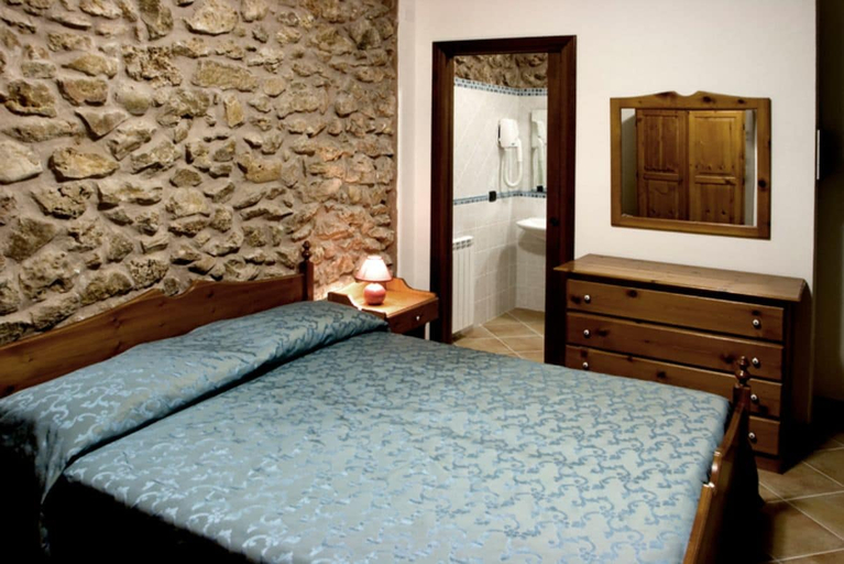 Bedroom 3, Agriturismo Carbona, Trapani