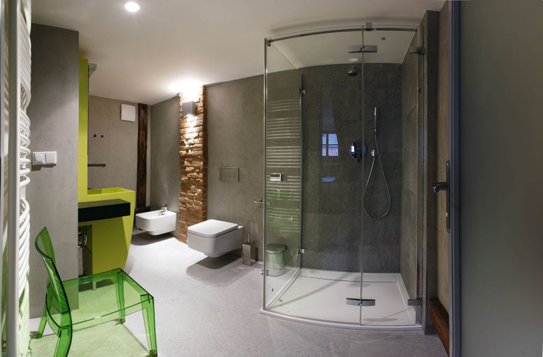 Bathroom 3, Apartments At The Blue Duckling, Praha 1