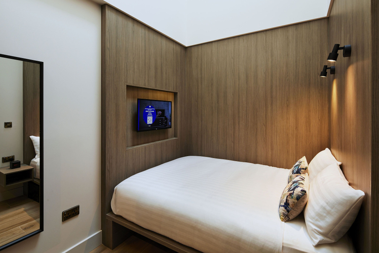 Bedroom 4, Handel's Hotel, Dublin